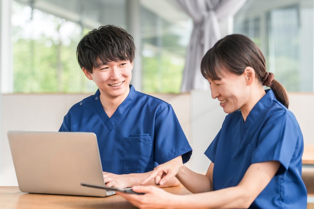 資格取得支援制度（働きながら資格取得を目指せるサポート体制）